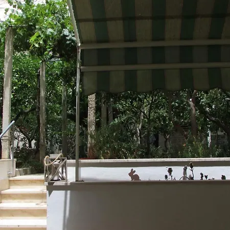 Casa Con Giardino 